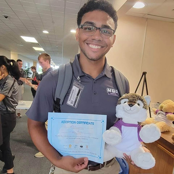 Smiling headshot of MGA student, Zayron G. Rivera Alvarez.